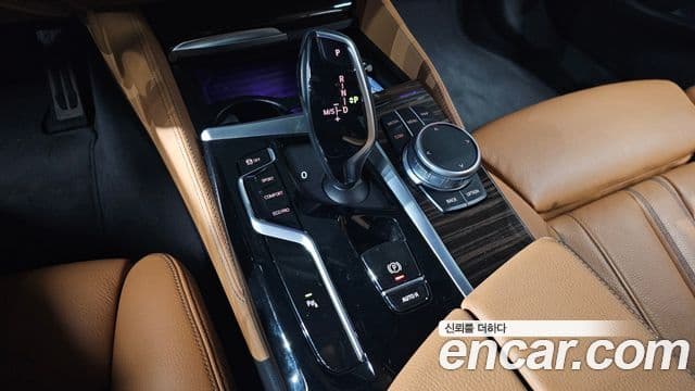 BMW 5시리즈 (G30) 520i M Sport, 2022 9