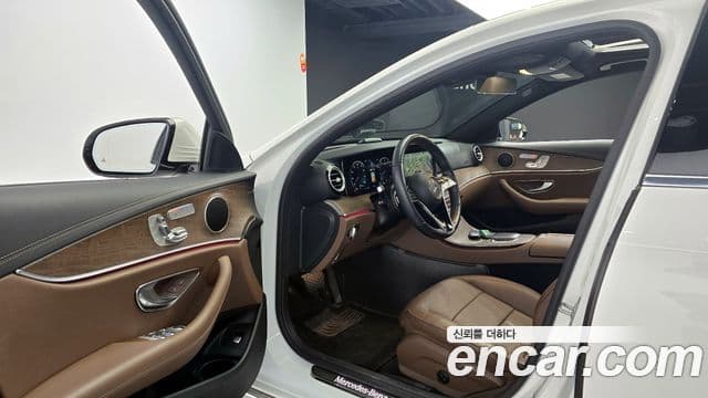 Mercedes-Benz E-класс W213 Exclusive, 2022 11