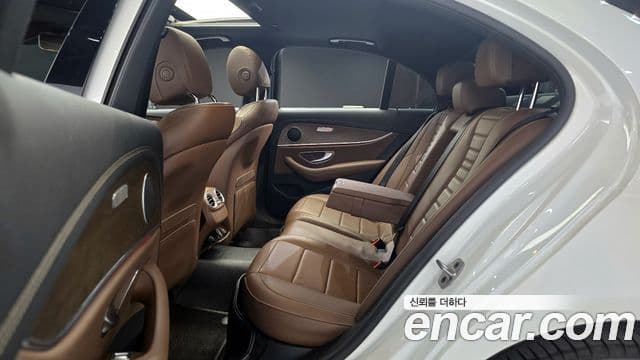 Mercedes-Benz E-класс W213 Exclusive, 2022 12