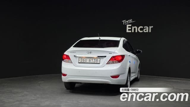 Hyundai Accent(новый кузов / новое поколение) Modern, 2014 4