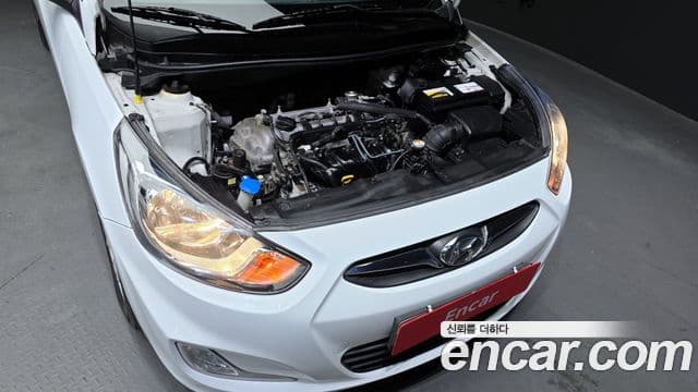 Hyundai Accent(новый кузов / новое поколение) Modern, 2014 6