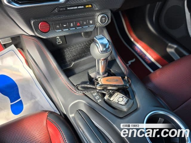 Ford Mustang 7세대 2.3 EcoBoost Premium купе, 2024 10