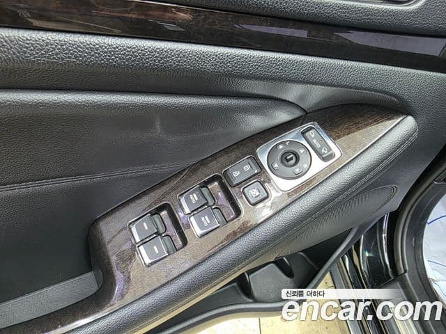 Kia The / новый New K7 Luxury, 2013 10