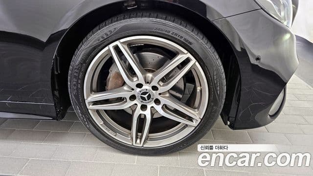 Mercedes-Benz E-класс W213 E220d купе, 2019 все фото