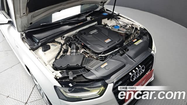 Audi New A4 B8, 2015 6