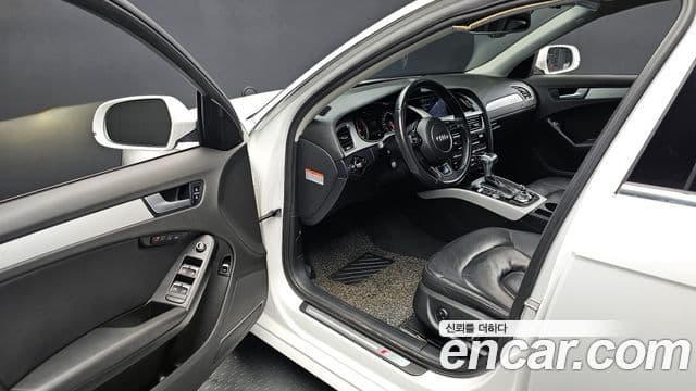 Audi New A4 B8, 2015 11