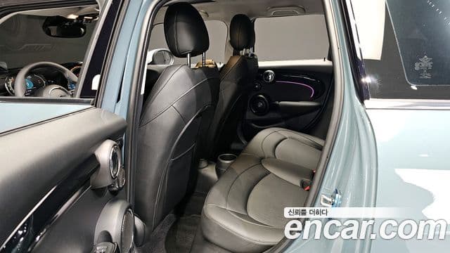 Mini Cooper S 3세대, 2023 10