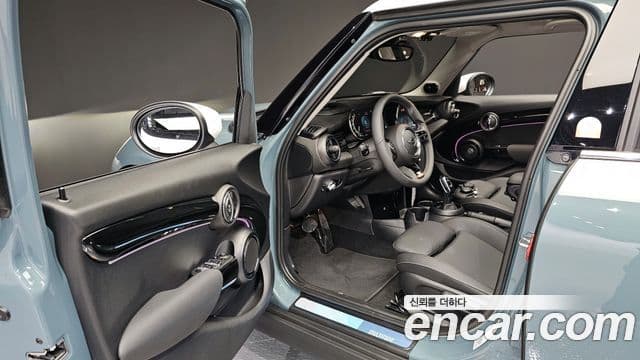 Mini Cooper S 3세대, 2023 11