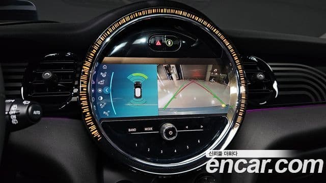 Mini Cooper S 3세대, 2023 12