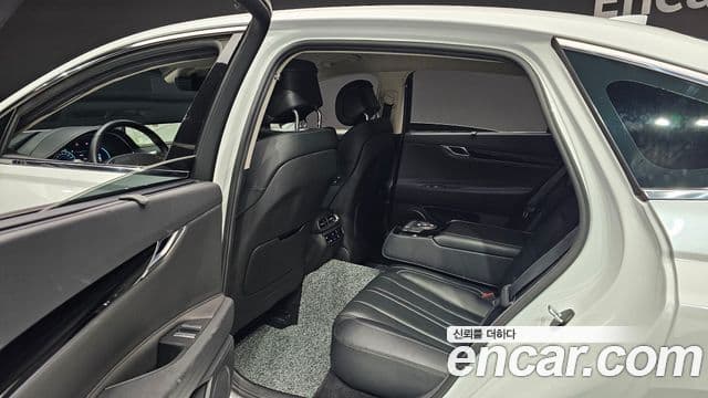 Genesis G80 (RG3) бензин 2.5 турбо 2WD, 2021 12