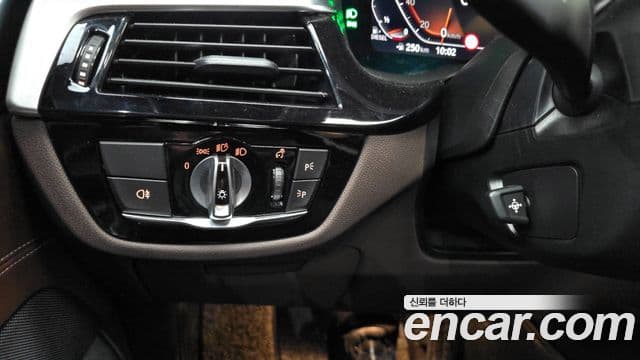 BMW 6시리즈 GT (G32) 620d M Sport, 2021 17