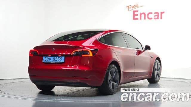 Tesla модель 3 Standard Range Plus RWD, 2020 2