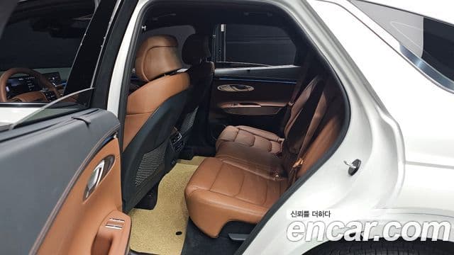 Genesis GV70, 2025 12