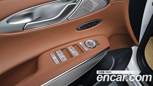 Genesis GV70, 2025 17