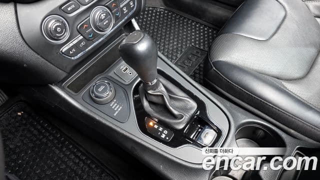 Jeep Cherokee(KL) 2.4 Limited AWD, 2022 12