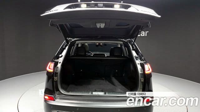 Jeep Cherokee(KL) 2.4 Limited AWD, 2022 19