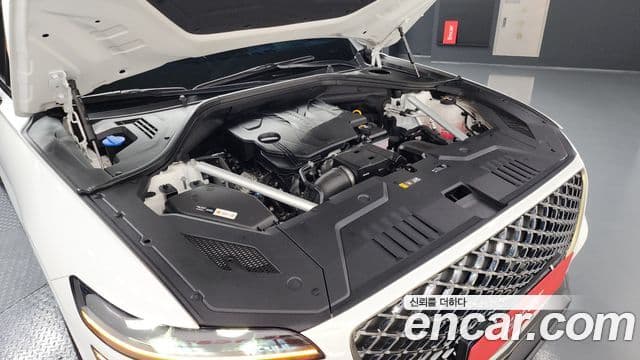 Genesis GV70, 2024 6