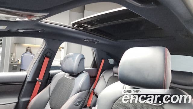 Genesis GV70, 2024 17