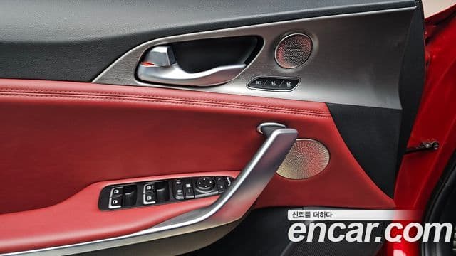 Kia 스팅어 GT, 2018 17