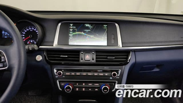 Kia K5 2세대 Noblesse, 2016 14