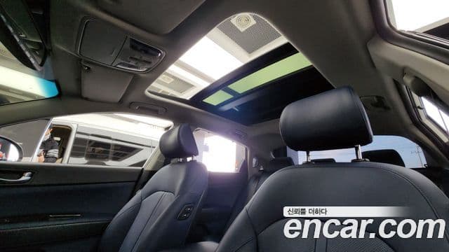 Kia K5 2세대 Noblesse, 2016 18