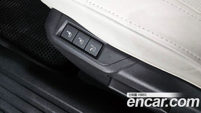 Ситроен / DS DS3 크로스백 1.5 BlueHDi So Chic, 2021 14