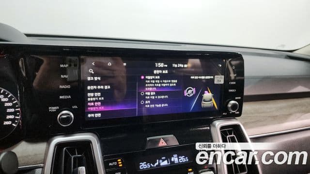 Kia Sorento 4세대 Prestige, 2022 16