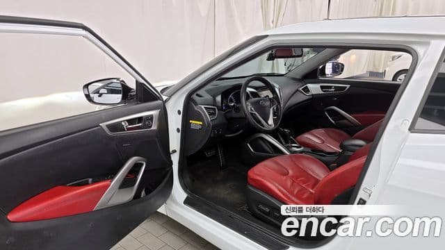 Hyundai Veloster Extreme, 2012 10