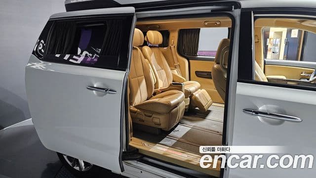 Kia The / новый New Carnival President, 2019 12