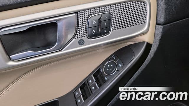 Ford Explorer 6세대 2.3 Limited 4WD, 2020 10