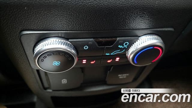 Ford Explorer 6세대 2.3 Limited 4WD, 2020 11