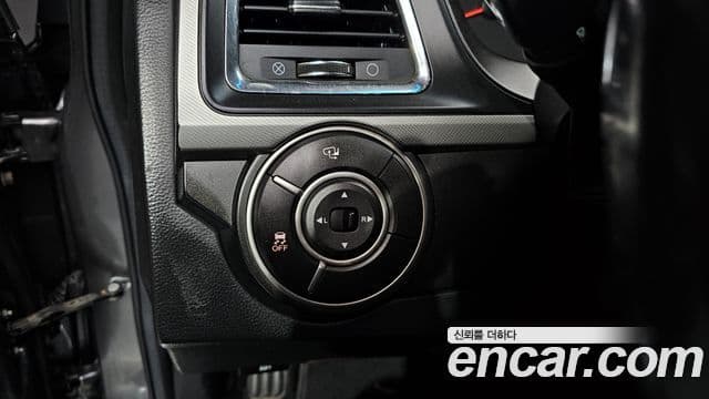 KG모빌리티(SsangYong) The / новый New Korando Sport Club, 2018 17