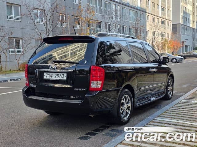 Kia Carnival R President, 2014 4
