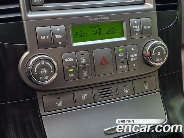 Kia Carnival R President, 2014 9