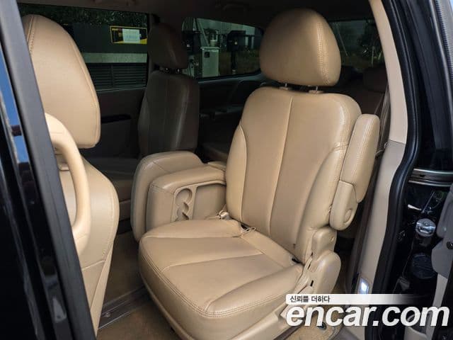 Kia Carnival R President, 2014 20