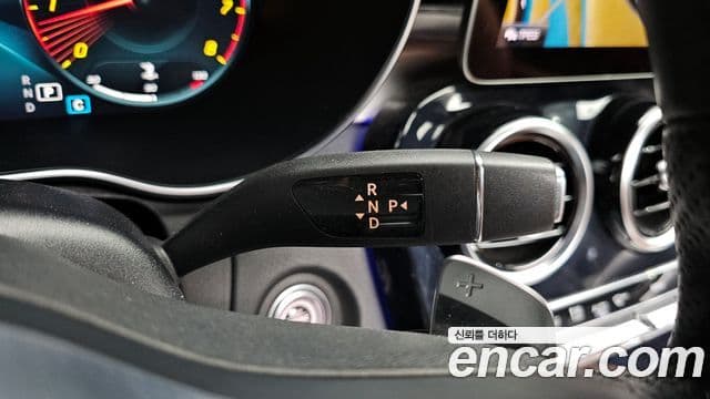 Mercedes-Benz C-класс W205 C200 купе, 2020 9