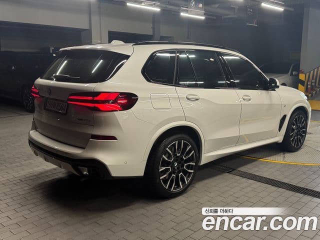 BMW X5 (G05) xDrive 50e M Sport, 2025 все фото
