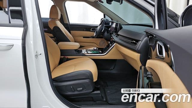Kia Carnival 4세대 Signature, 2021 11