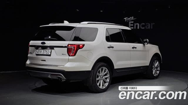 Ford Explorer 5세대, 2017 2