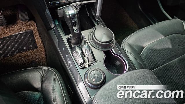 Ford Explorer 5세대, 2017 9