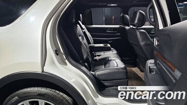 Ford Explorer 5세대, 2017 12