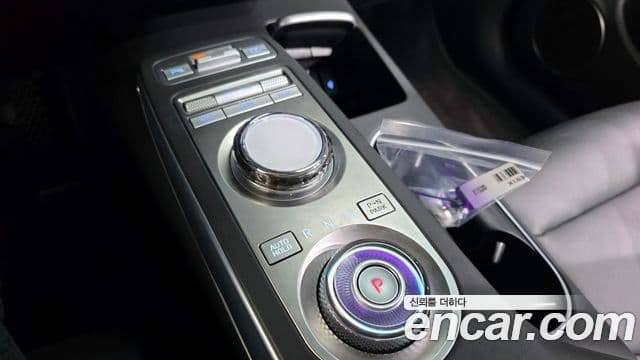 Genesis GV70, 2021 9