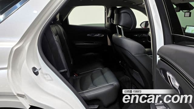 Genesis GV70, 2021 12