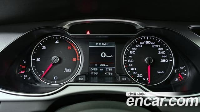 Audi New A4 B8, 2016 8