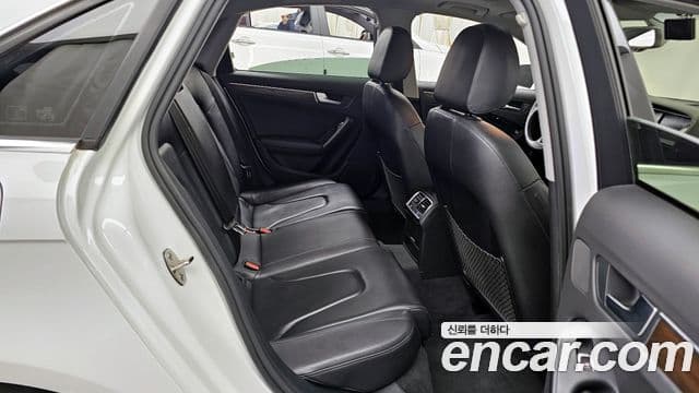 Audi New A4 B8, 2016 12