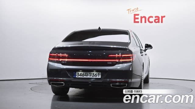 Genesis G90 Premium Luxury, 2019 4