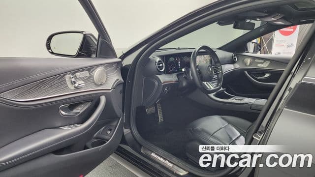 Mercedes-Benz E-класс W213 AMG Line, 2021 10