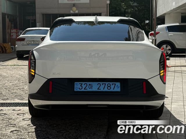 Kia EV4 Air, 2026 все фото