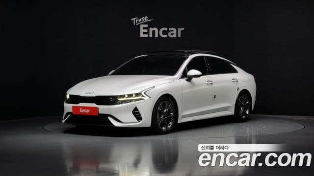 Kia K5 гибрид 3세대 Signature, 2023 1