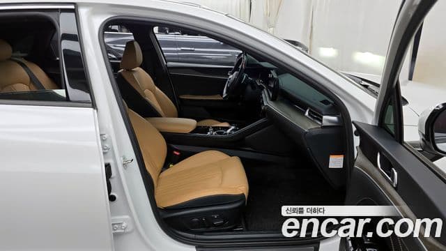 Kia K5 гибрид 3세대 Signature, 2023 11